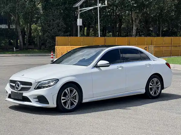 Mercedes-Benz C-Class 2020