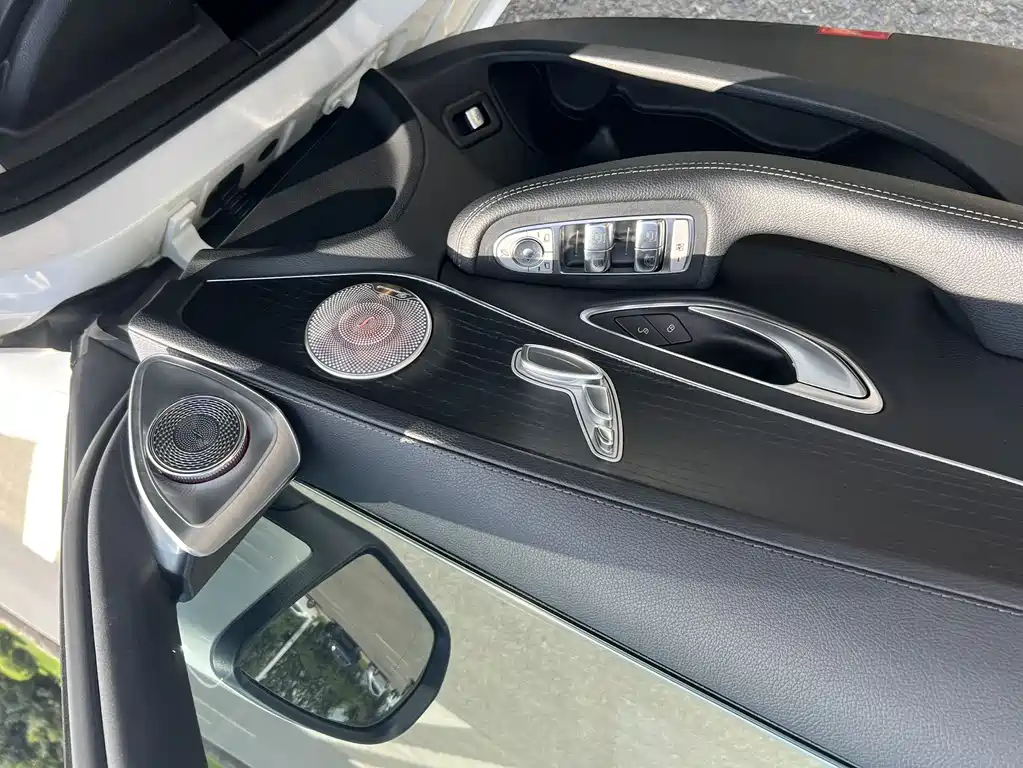 Mercedes-Benz C-Class 2020 — фото 12