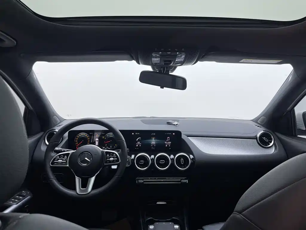 Mercedes-Benz GLA 2021 — фото 24