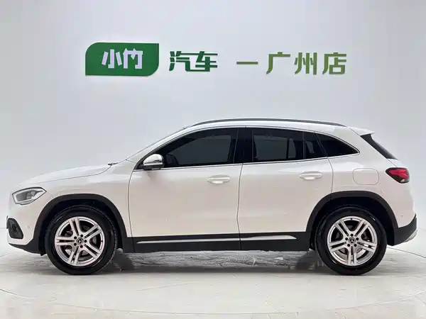Mercedes-Benz GLA 2021