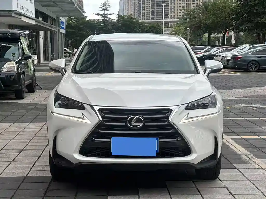Lexus NX 2017