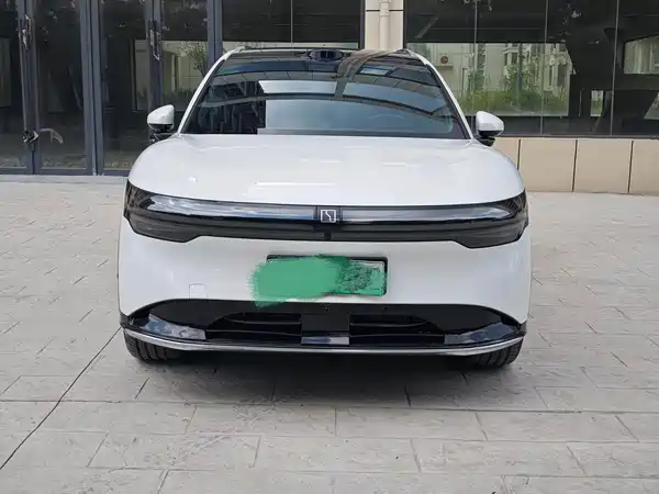 Zeekr 7X 2024