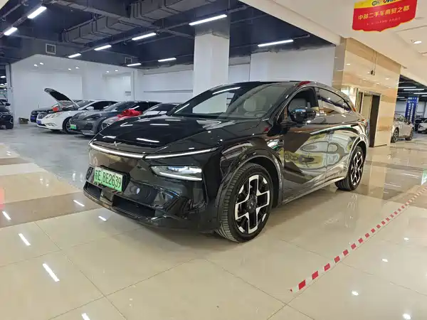XPeng G7 2025