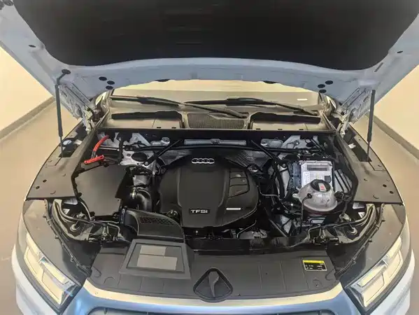 Audi Q5L 2019