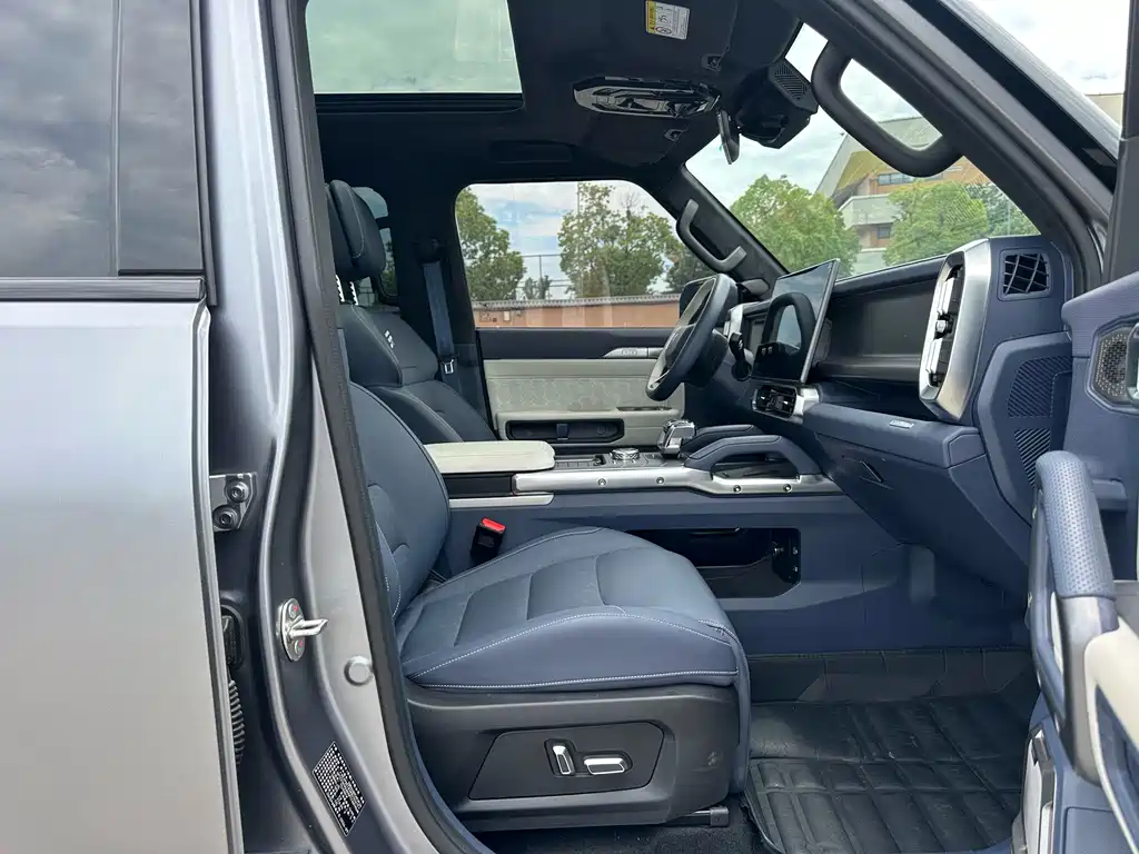 Jetour Traveller C-DM 2025 — фото 20