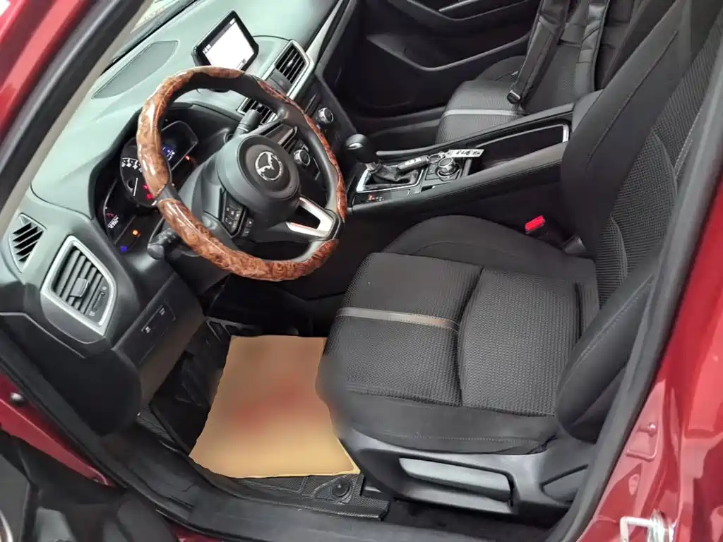 Mazda 3 Angkesela 2017 — фото 15