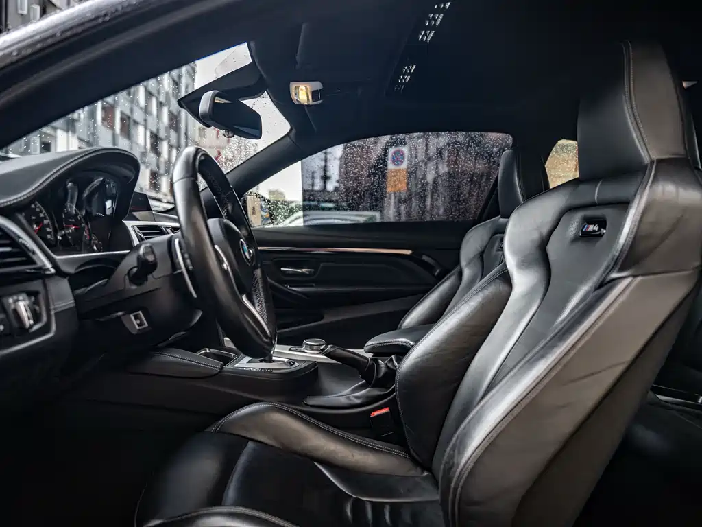 BMW M4 2020 — фото 17