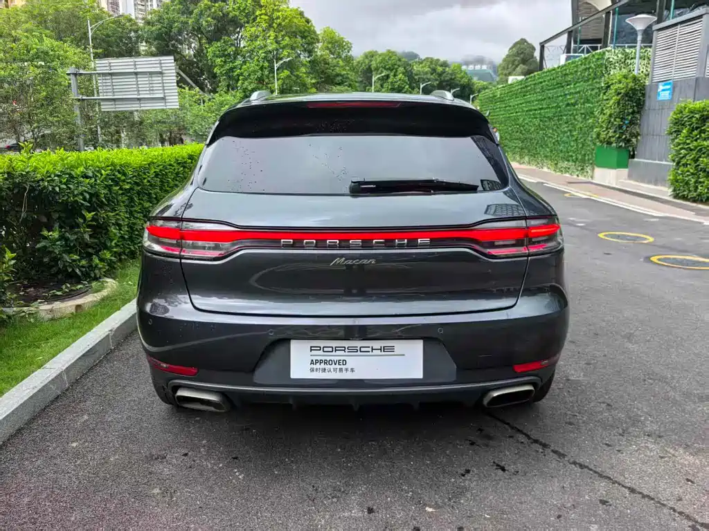 Porsche Macan 2019 — фото 10