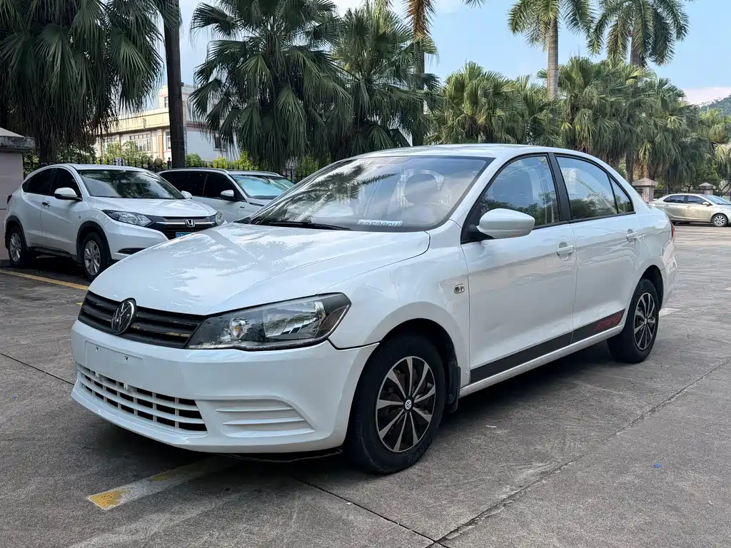 Volkswagen Jetta 2015 — фото 1