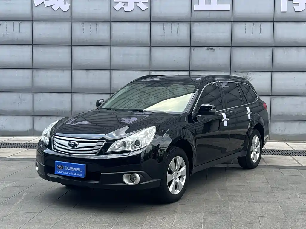Subaru Outback 2012 — фото 1
