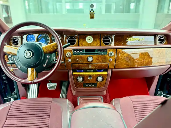 Rolls-Royce Phantom 2006