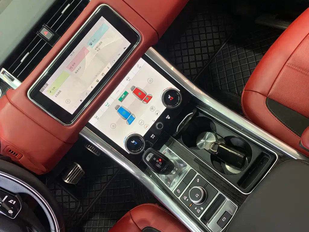 Land Rover Sport 2022 — фото 14