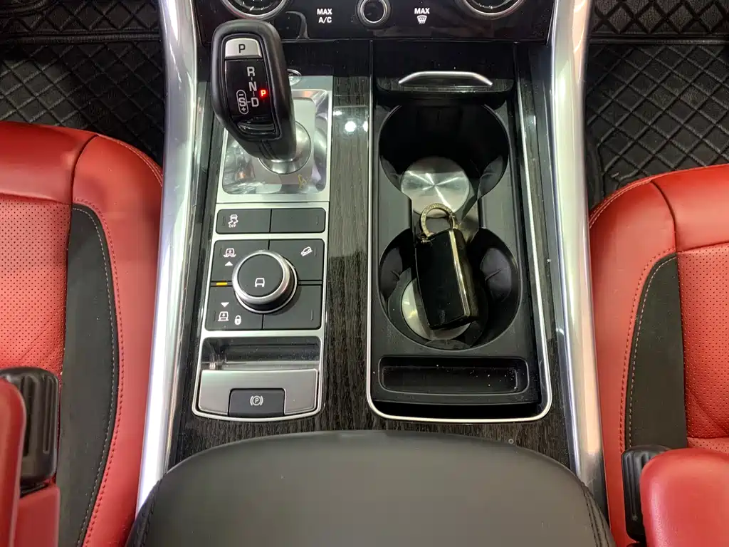 Land Rover Sport 2022 — фото 16