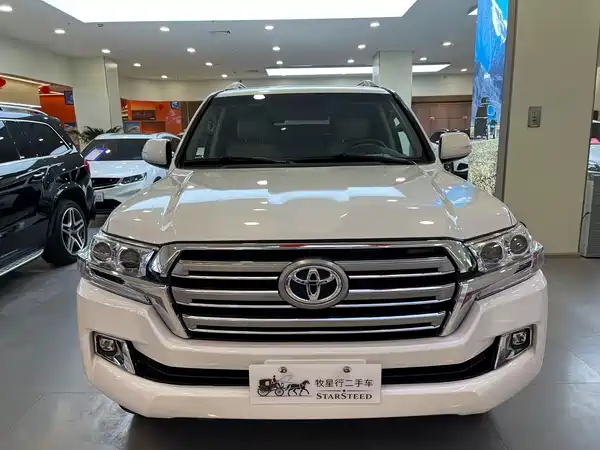 Toyota Land Cruiser 2016