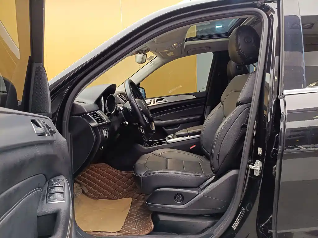 Mercedes-Benz M-Class 2015 — фото 13