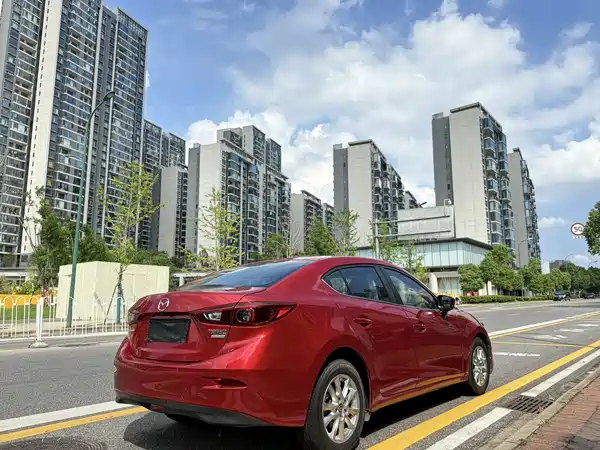 Mazda 3 Axela 2019