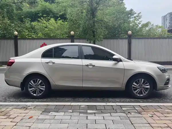 Geely Emgrand 2018