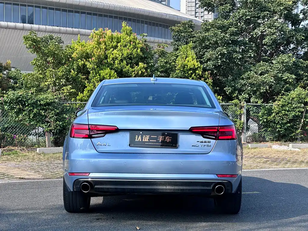 Audi A4L 2018 — фото 6