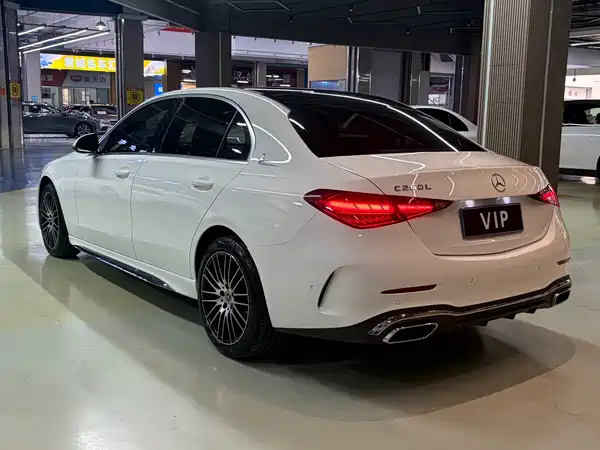 Mercedes-Benz C-Class 2021