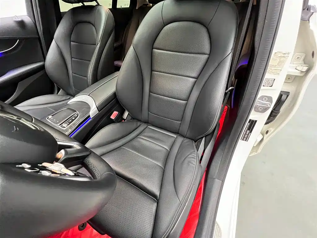 Mercedes-Benz C-Class 2019
