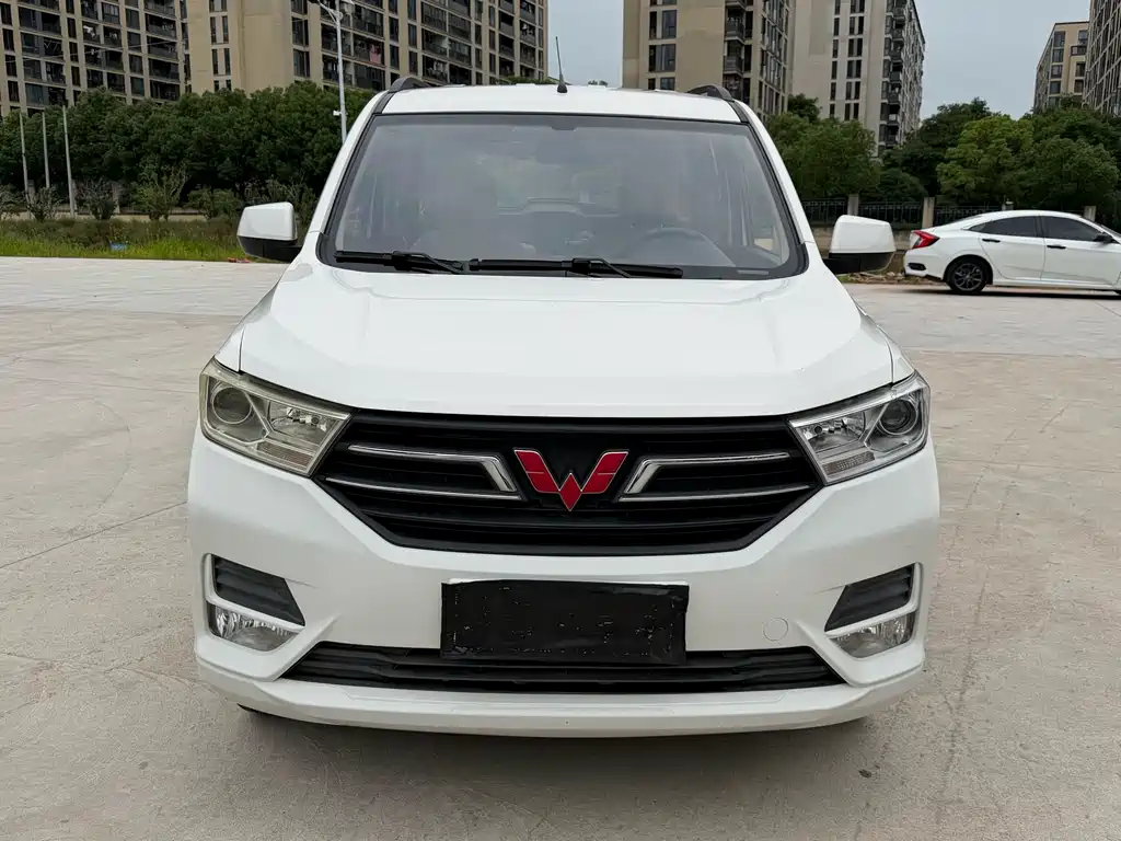 Wuling Hongguang 2022 — фото 2