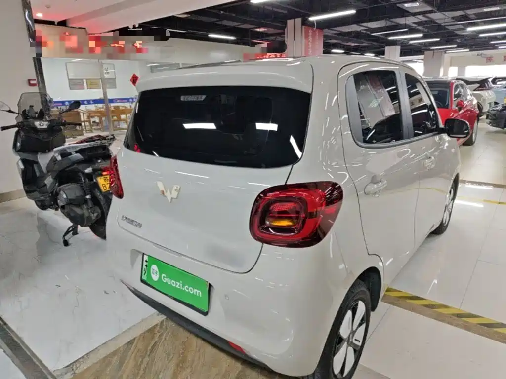 Wuling Hongguang MINIEV 2025