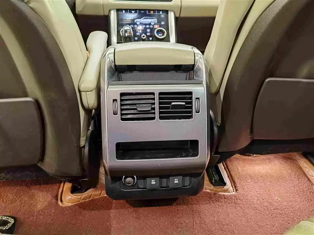 Land Rover Range Rover Sport New Energy 2021 — фото 13