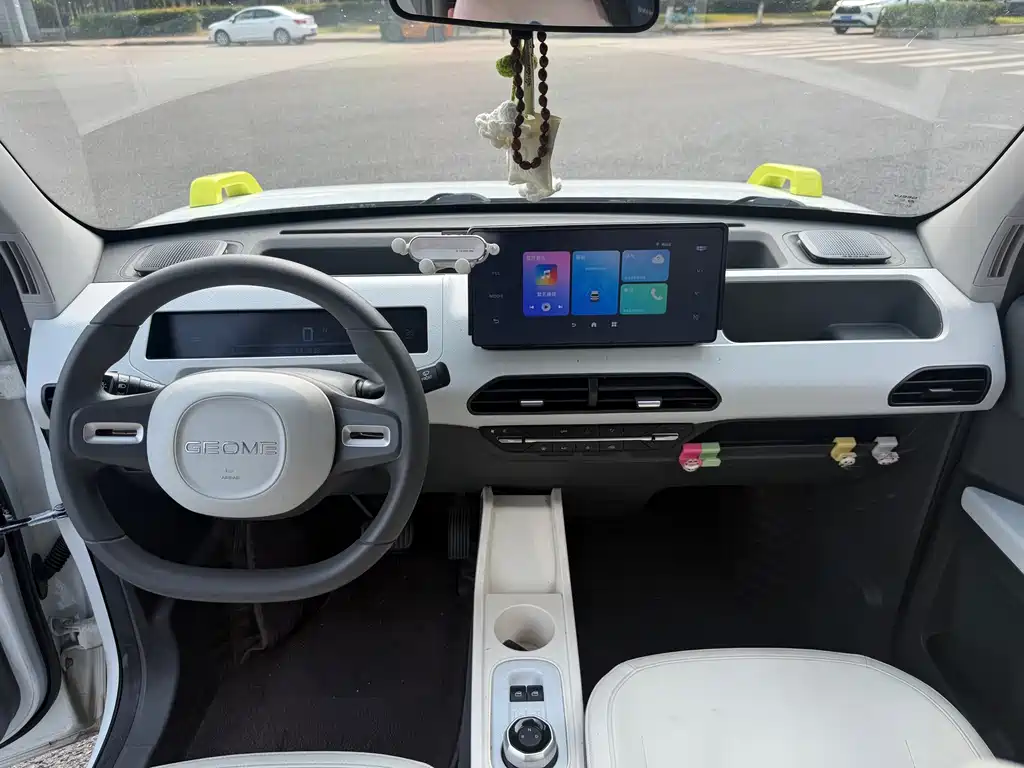 Geely Galaxy Panda 2024 — фото 12