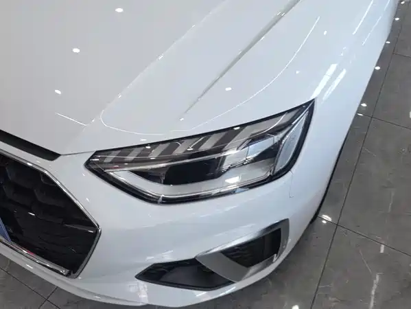 Audi A4L 2024