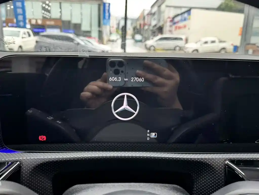 Mercedes-Benz A-Class 2022 — фото 6