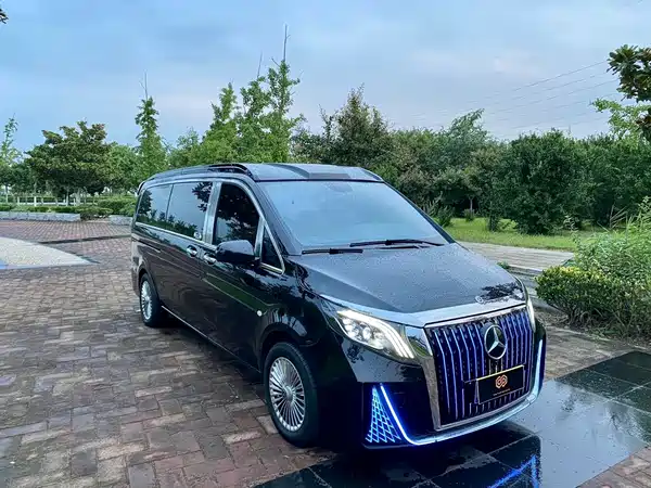 Mercedes-Benz Vito 2023