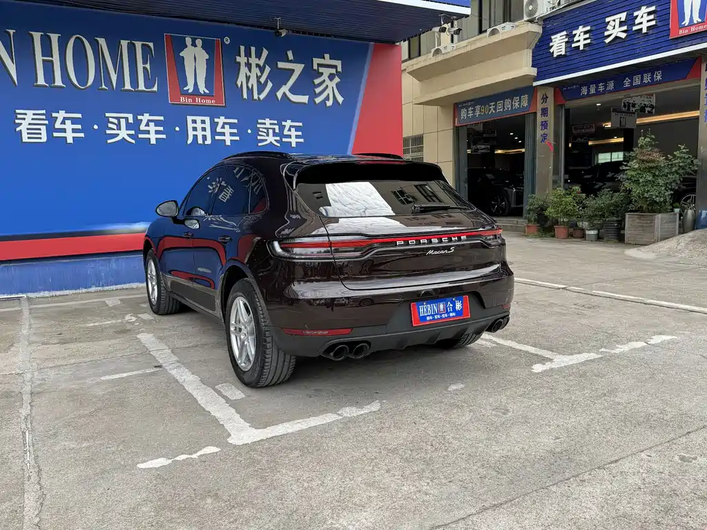 Porsche Macan 2020 — фото 28