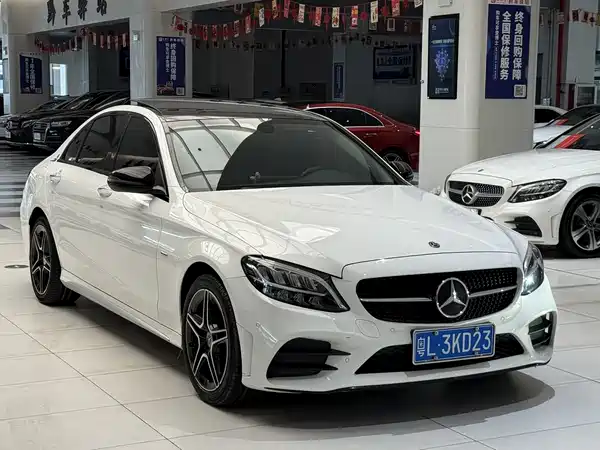 Mercedes-Benz C-Class 2021