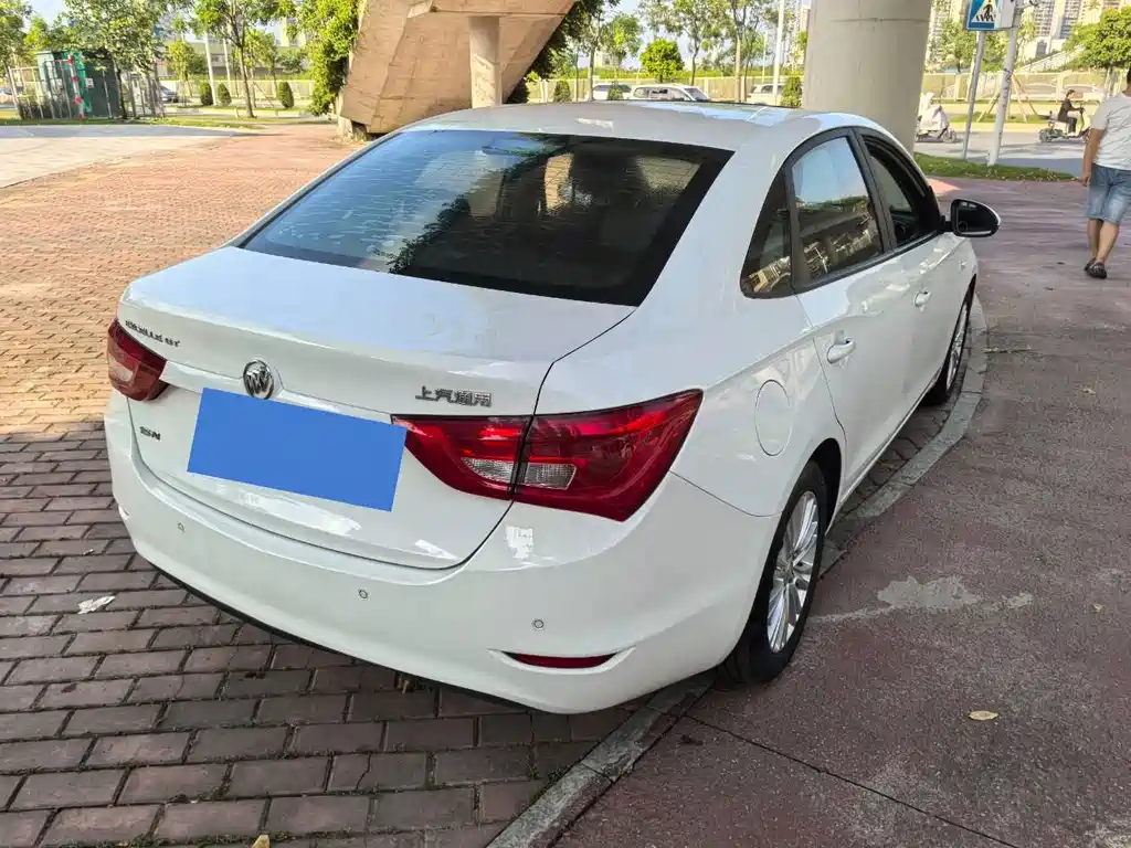 Buick Excelle 2016