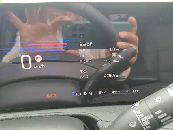 Cadillac XT4 2025