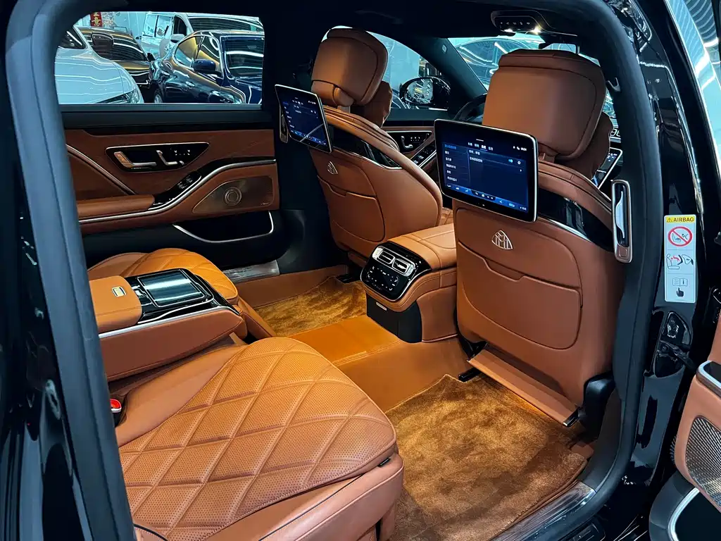 Mercedes-Benz Maybach S-Class 2023 — фото 7