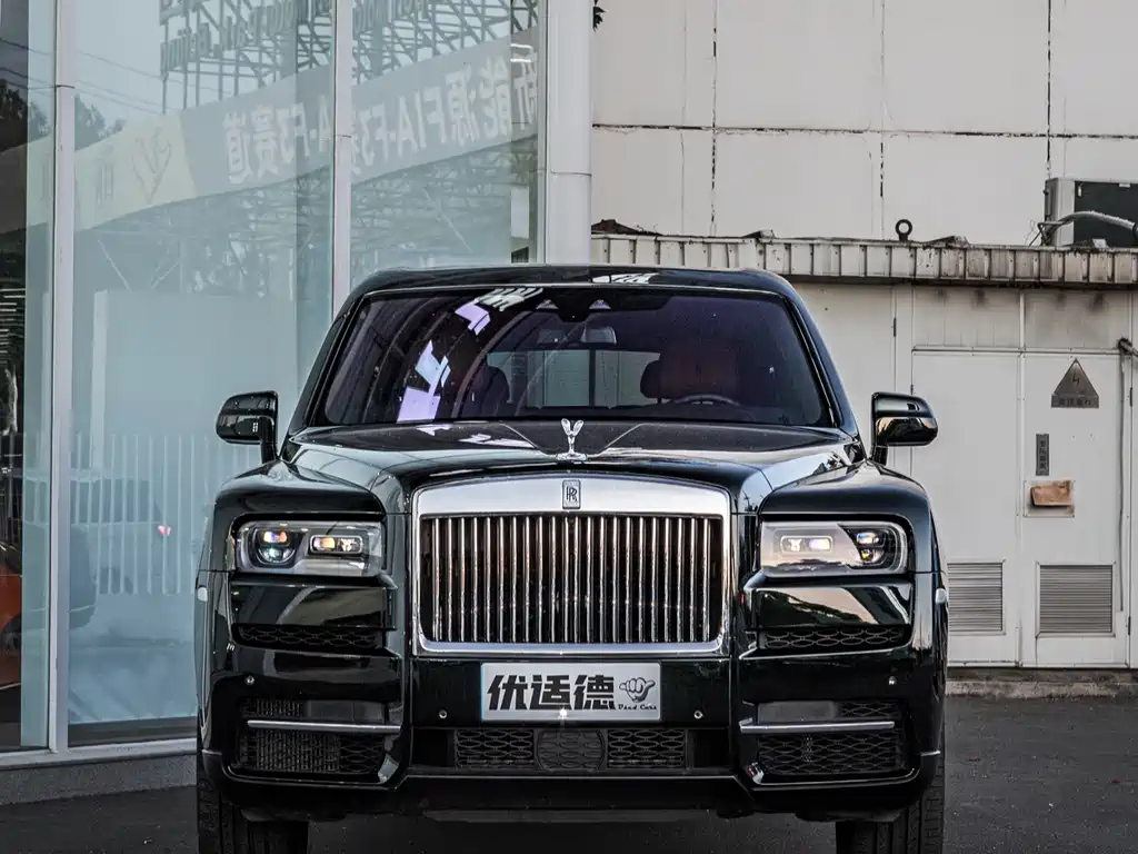 Rolls-Royce Cullinan 2020 — фото 2