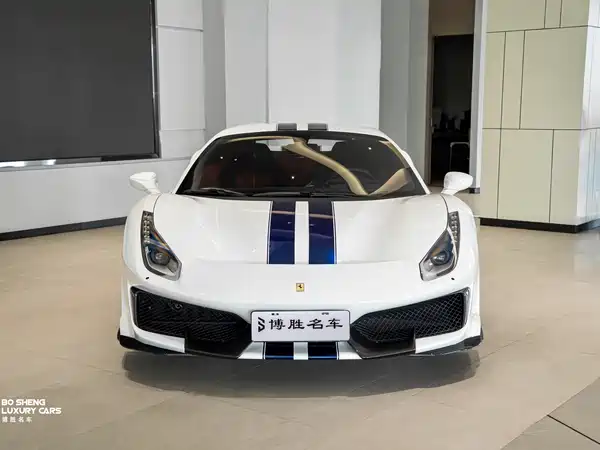 Ferrari 488 2019