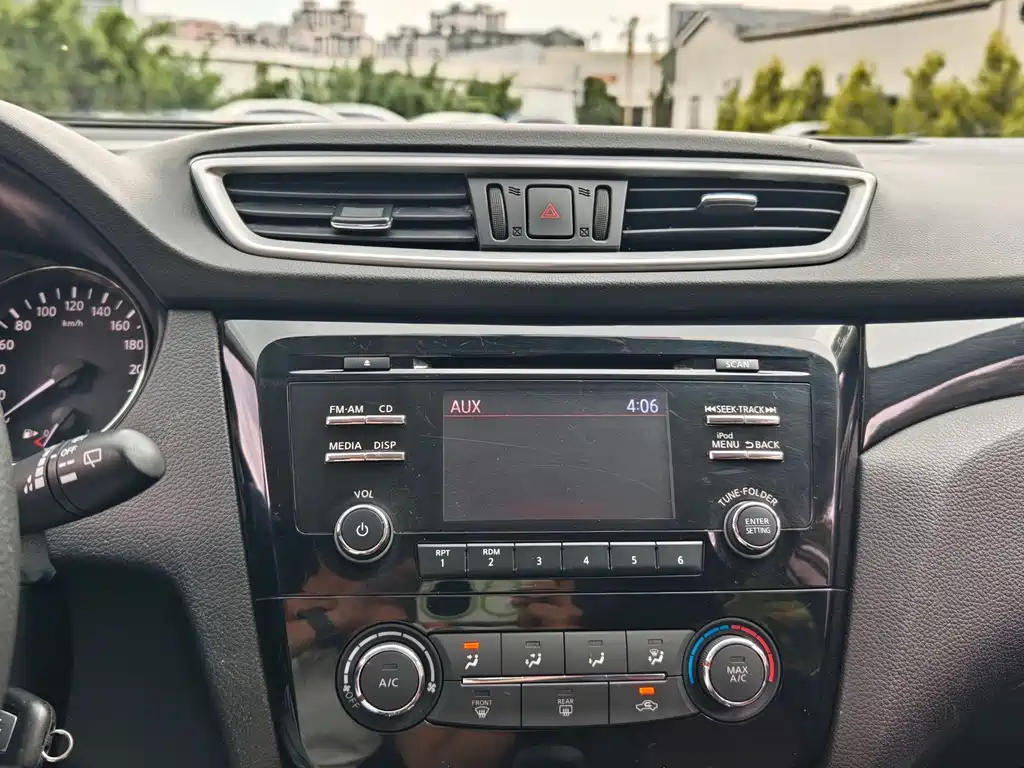 Nissan Qashqai 2017 — фото 24
