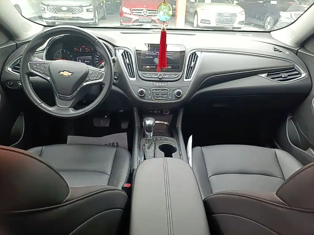 Chevrolet Malibu XL 2022 — фото 10