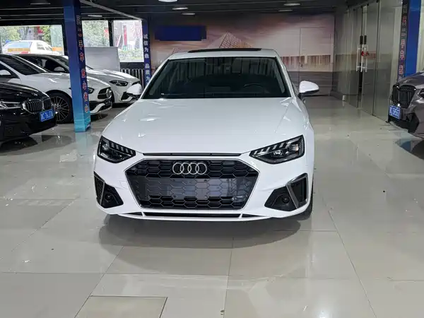 Audi A4L 2021