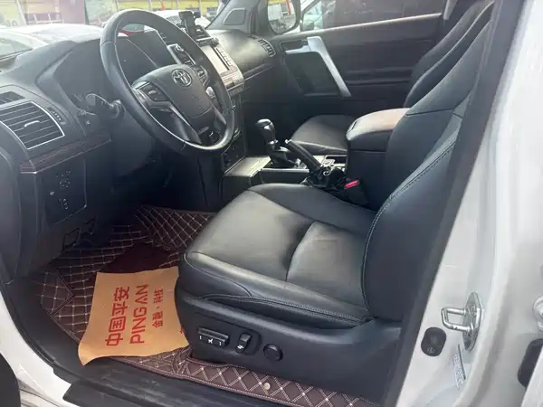 Toyota Prado 2020