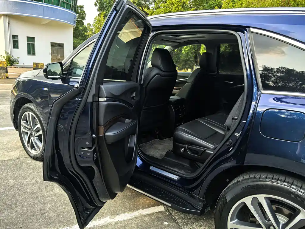 Acura MDX 2017 — фото 16