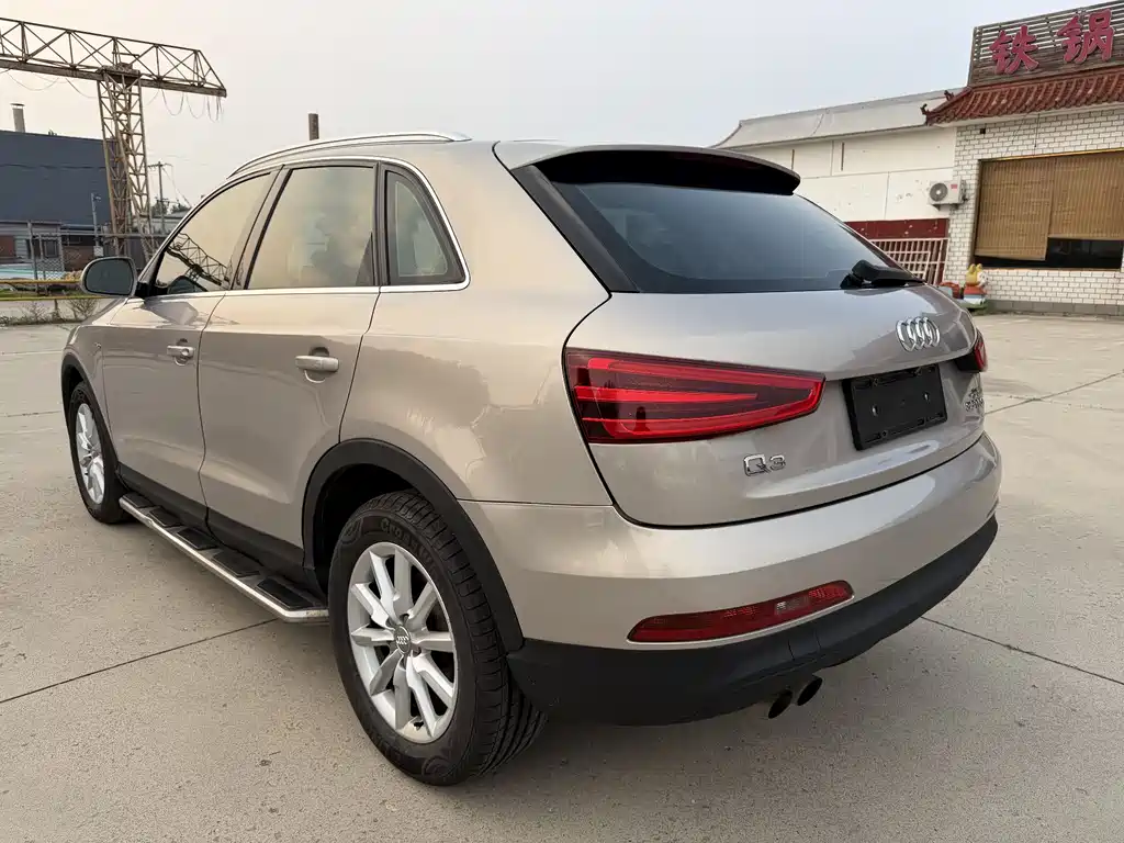 Audi Q3 2014