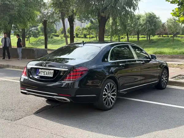 Mercedes-Benz Maybach S-Class 2021
