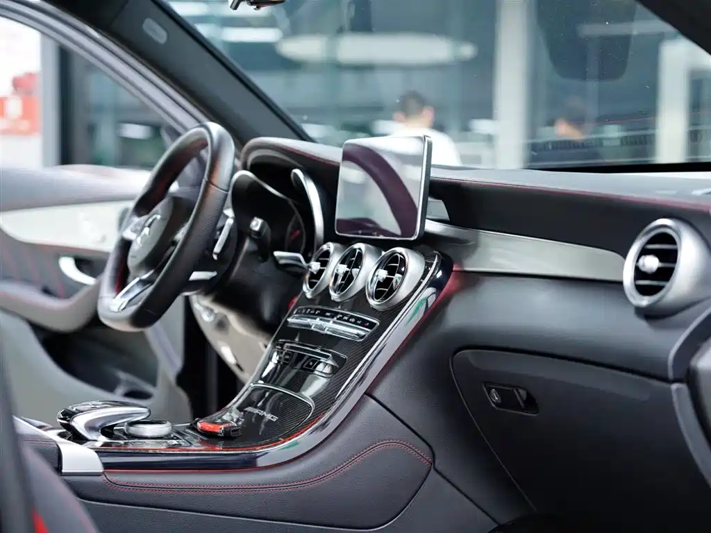 Mercedes-Benz GLC AMG 2019 — фото 39