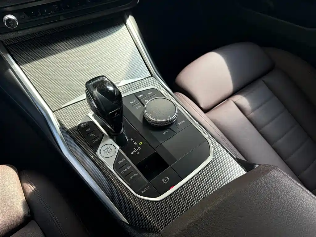 BMW 3 Series 2020 — фото 13