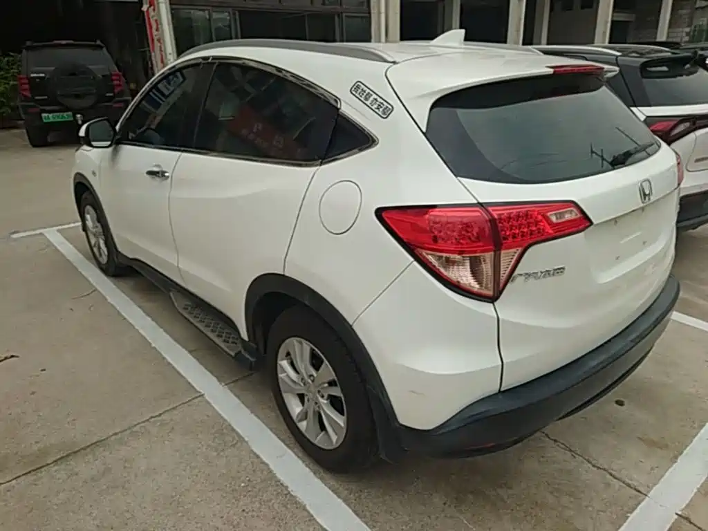 Honda Vezel 2017 — фото 5
