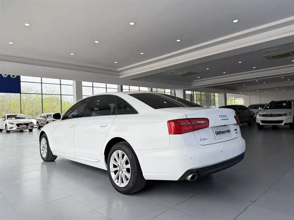 Audi A6L 2015 — фото 7