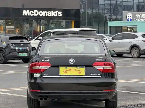 Skoda Superb 2013